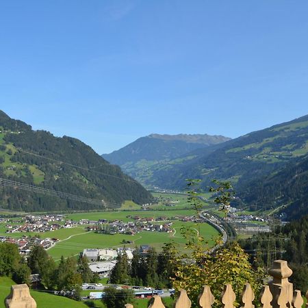 Der Waidachhof Zillertal Apartman Hainzenberg Kültér fotó