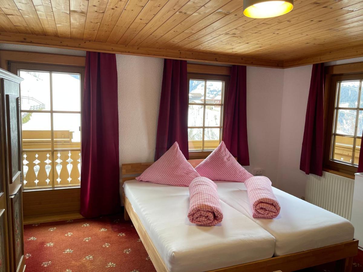 Der Waidachhof Zillertal Apartman Hainzenberg Kültér fotó
